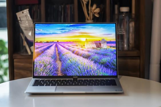 想要作品賞心悅目？?jī)?nèi)容創(chuàng)造離不開(kāi)華為MateBook X Pro