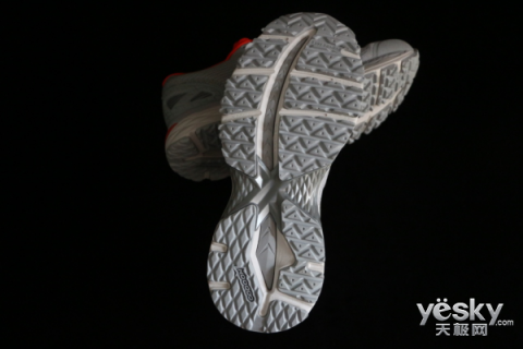 原來(lái)鞋也可以很智能，咕咚智能跑鞋21K體驗(yàn)評(píng)測(cè)