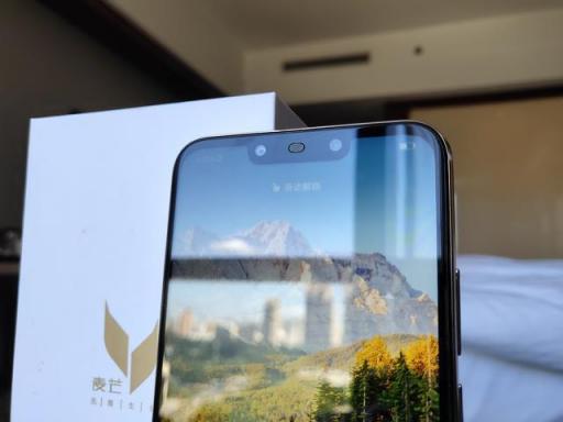 全面屏+四鏡頭手機(jī)，麥芒7值得入手嘛？