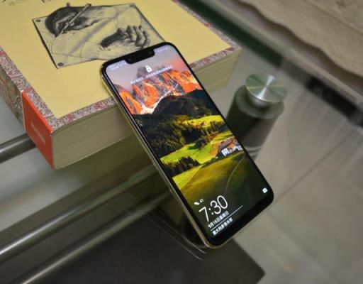 華為麥芒7值得購買嗎，有哪些亮點(diǎn)？來看看這深度評(píng)測(cè)