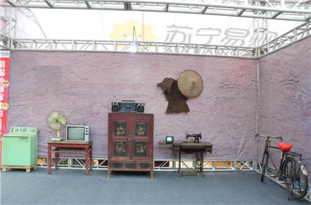 四十年縣鎮(zhèn)市場的發(fā)展變遷，小鎮(zhèn)不小，智慧零售帶來“大城服務”