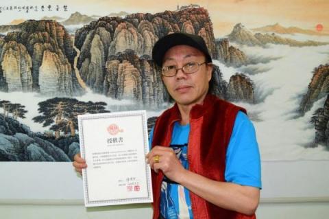 許吉爾精品山水國畫欣賞？領(lǐng)略自然山水藝術(shù)更雅致！