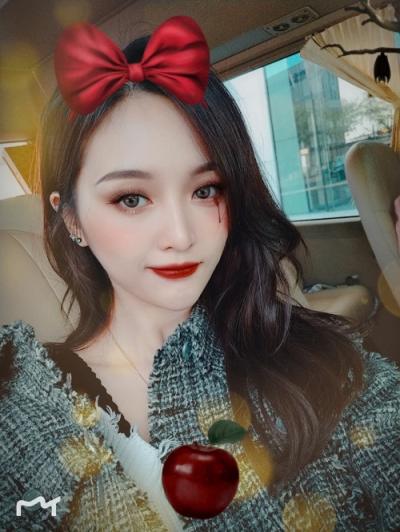 超越萌兔、宣儀公主，“黑化”后的火箭少女美圖秀秀大公開