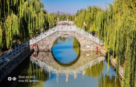 以夢為馬 不負(fù)韶光，颯爽秋風(fēng)中開啟雷克薩斯&vivo智趣之旅