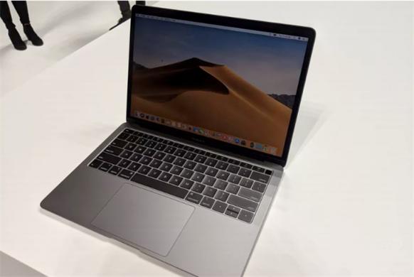 何需妥協(xié)MacBook Air？HUAWEI MateBook 13：您身邊的優(yōu)質全面屏輕快本