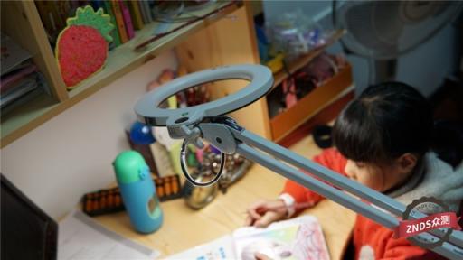 為眼睛健康護(hù)航--愛(ài)德華醫(yī)生LED潤(rùn)眼燈