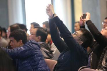 無人貨柜、智能客服、需求定制 百度大腦在上海灘給零售業(yè)“上了一課”