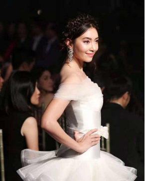 ELLE×Mistine發(fā)布2019潮流大勢妝容：名流聚集，群星秀場演繹