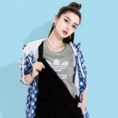 致敬時代！好看視頻創(chuàng)作者因40秒的換裝秀，上了天天向上！