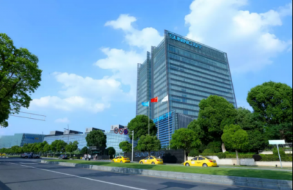 改革開放40年，蘇寧用智慧零售撬動(dòng)零售業(yè)變遷