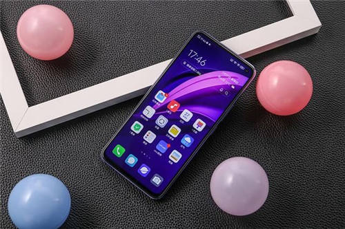 游戲滿幀運(yùn)行！5G性能先鋒vivo Z6超強(qiáng)性能帶來全新體驗(yàn)