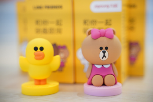 九陽(yáng)攜手京東4月7日LINE FRIENDS系列首發(fā)，開(kāi)啟九陽(yáng)IP萌潮日