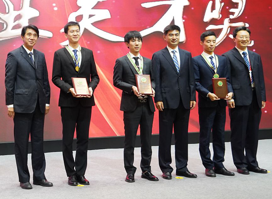 團(tuán)中央、人社部授予梟龍科技創(chuàng)始人史曉剛“中國青年創(chuàng)業(yè)獎”