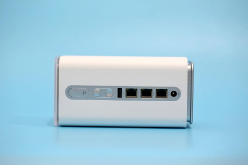 4G手機(jī)蹭上5G網(wǎng)速！OPPO 5G CPE T1移動(dòng)路由器評(píng)測(cè)：讓5G無(wú)處不在的小鋼炮