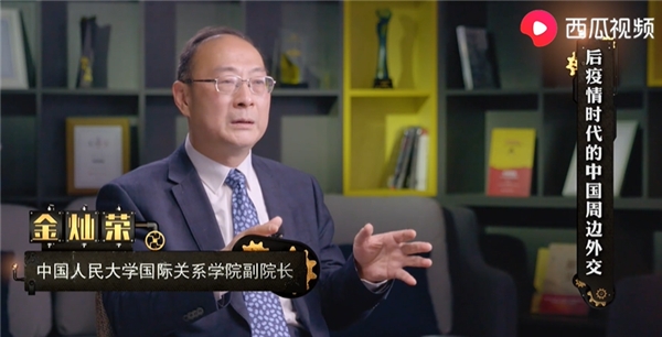 這些電視節(jié)目“紅人”，為何選擇去新媒體做軍事科普？