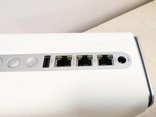 【集微拆評(píng)】OPPO 5G CPE T1評(píng)測：5G轉(zhuǎn)Wi-Fi，一張卡搞定多設(shè)備