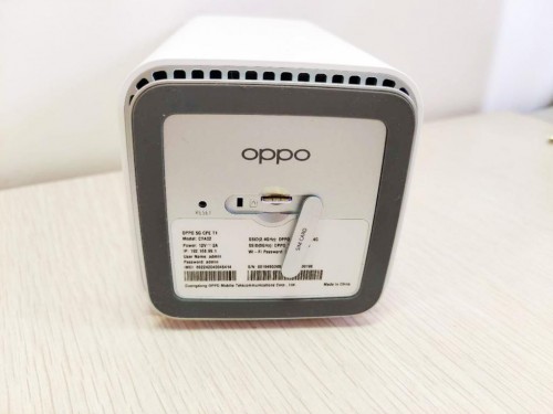 【集微拆評(píng)】OPPO 5G CPE T1評(píng)測：5G轉(zhuǎn)Wi-Fi，一張卡搞定多設(shè)備