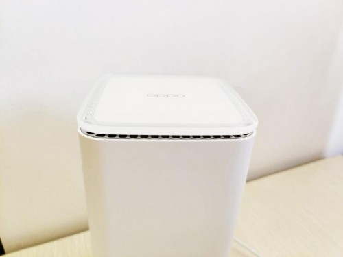 【集微拆評(píng)】OPPO 5G CPE T1評(píng)測：5G轉(zhuǎn)Wi-Fi，一張卡搞定多設(shè)備