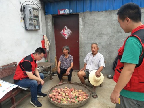 美菜網(wǎng)志愿者回鄉(xiāng)助農(nóng)，助力鄉(xiāng)村振興