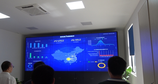 集成灶10大品牌，嵊州市政協(xié)副主席竺理文蒞臨藍(lán)炬星指導(dǎo)工作