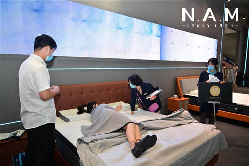 科技創(chuàng)新床墊的想象空間，意大利N.A.M深圳站首秀、驚艷市場