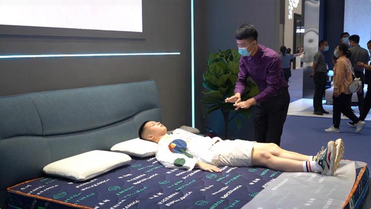 科技創(chuàng)新床墊的想象空間，意大利N.A.M深圳站首秀、驚艷市場