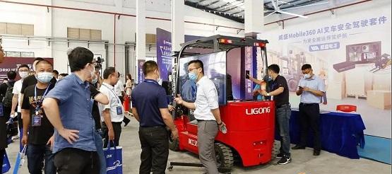 AI賦能智能倉儲，威盛AI叉車安全駕駛套件亮相2020叉車行業(yè)大會！