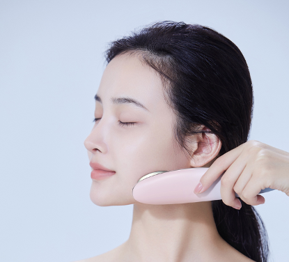 Coficoli可菲可麗微電流美容儀底氣養(yǎng)膚，盡顯素顏之美