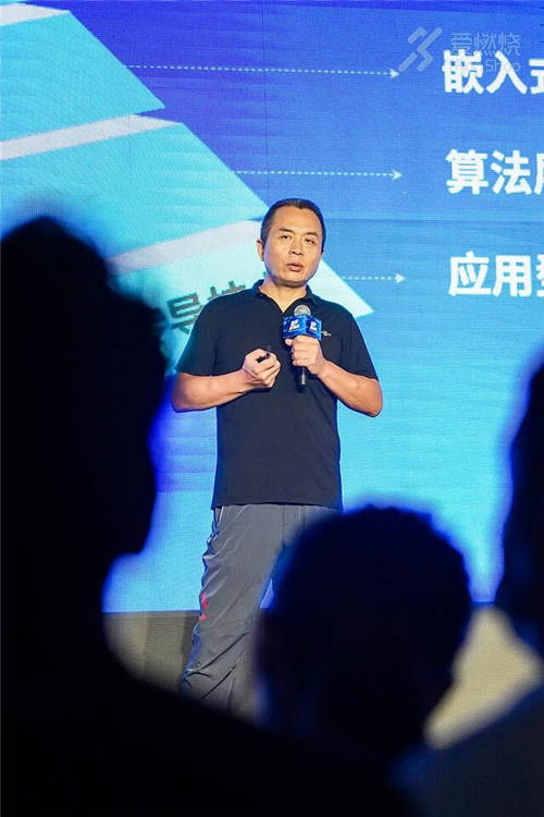 你真的了解運(yùn)動(dòng)耳機(jī)嗎？OpenMove讓你運(yùn)動(dòng)快樂(lè)加倍
