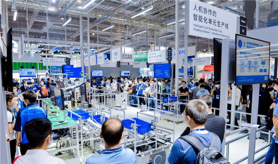 歐姆龍亮相工博會(huì)：“i-Automation！大進(jìn)化” 深耕制造現(xiàn)場(chǎng)，創(chuàng)新自動(dòng)化未來(lái)