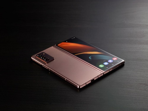 三星Galaxy Z Fold2 5G，商務人士移動辦公新選擇