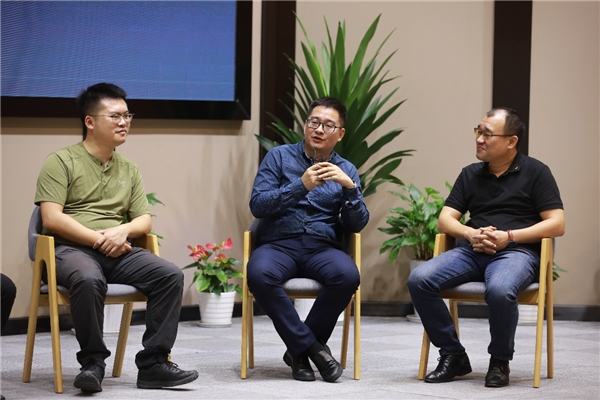 產(chǎn)業(yè)互聯(lián)網(wǎng)崛起，賦能企業(yè)數(shù)字化轉(zhuǎn)型