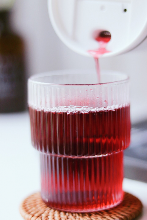 燒水壺也能煮花茶，鳴盞給你秋冬熱飲正確打來式