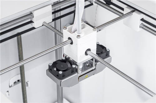 隆重推出 Ultimaker 2+ Connect：專為無縫數(shù)字工作流程打造的出色的單擠出平臺