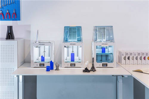 隆重推出 Ultimaker 2+ Connect：專為無縫數(shù)字工作流程打造的出色的單擠出平臺