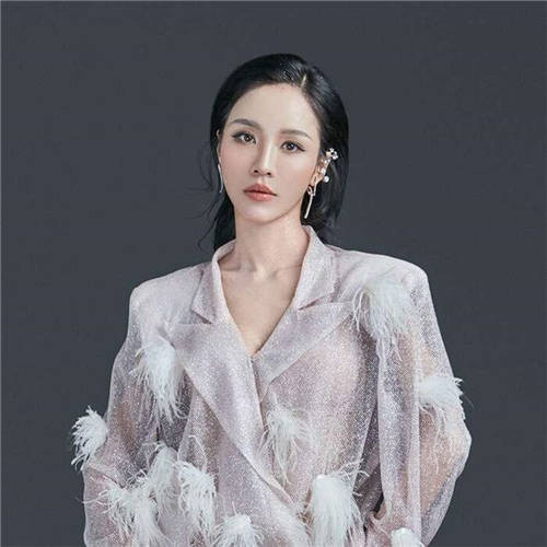 單場抖音直播GMV破千萬，“皮草女王”懶貓nono帶貨秘籍大公開
