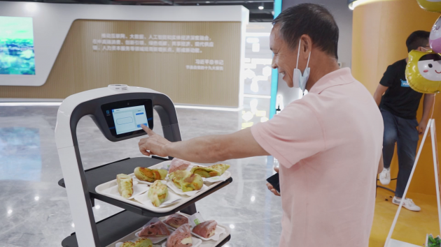 普渡科技掛牌廣東省室內智能移動機器人工程技術研究中心！