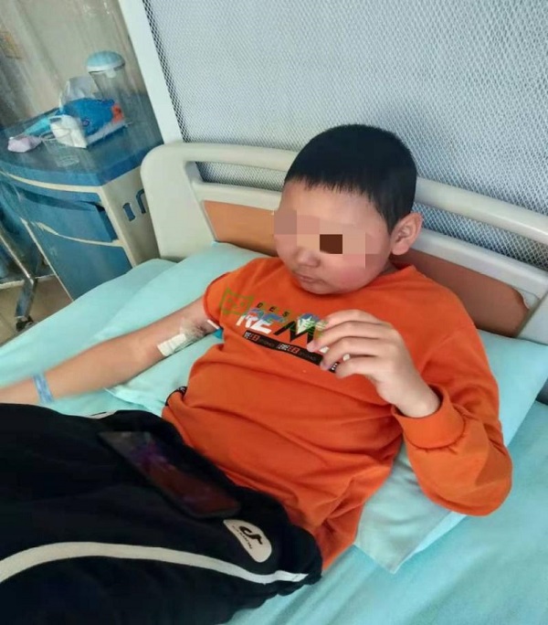 血癌男孩面臨治療困境，輕松集團(tuán)·輕松籌愛心援助助其重拾生命希望