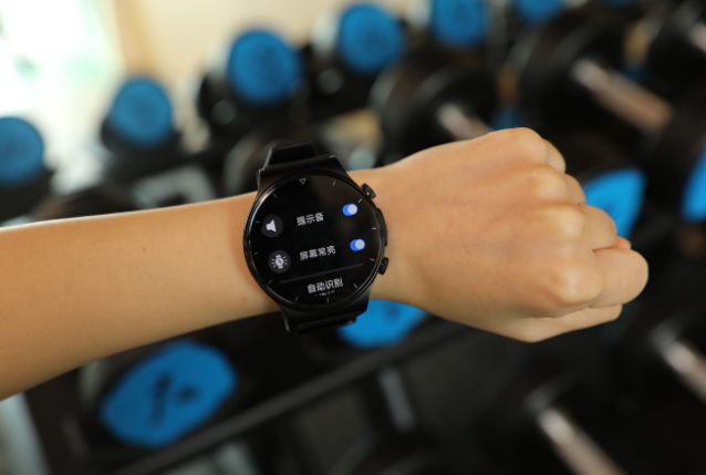 堅(jiān)持跑步卻沒有效果？戴上HUAWEI WATCH GT 2 Pro，助你輕松達(dá)標(biāo)