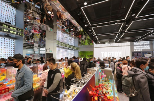 TOP TOY搶占國內(nèi)潮玩市場，迅速擴(kuò)張門店版圖