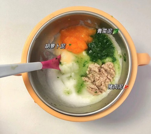 什么羊奶粉品牌好？快來(lái)翻翻我的喂養(yǎng)日記吧