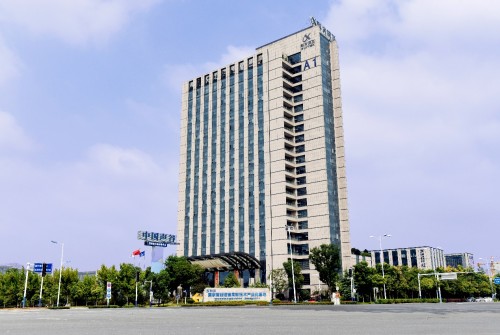 破解科技“卡脖子”，科大訊飛劉慶峰關注產(chǎn)業(yè)鏈安全自主可控