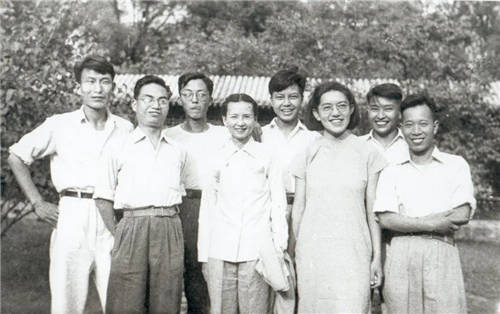 青團(tuán)社科普：是斜杠青年，也是一代才女，林徽因不得不說(shuō)的往事