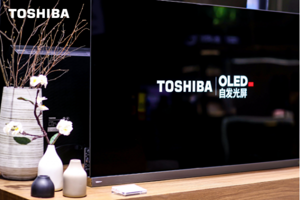 從東芝電視亮相AWE2021，看高端家電競(jìng)速“下半場(chǎng)”