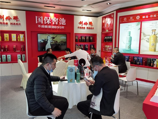 酒貝樂強(qiáng)勢領(lǐng)跑天府之國，糖酒會現(xiàn)場大放異彩