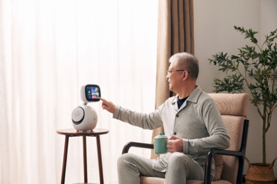 小康助手產(chǎn)品實(shí)力如何？新一代中老年人的智能家庭健康管家
