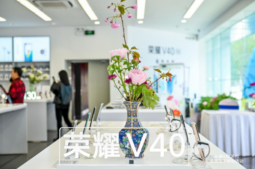 探尋遺失的中國色走進(jìn)洛陽 榮耀V40系列還原千年非遺真彩