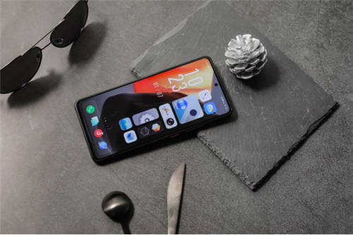 多一倍存儲(chǔ)空間，多一倍快樂！iQOO 7推出8GB+256GB全新版本