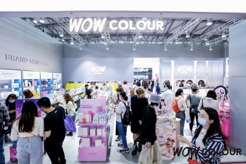 解碼Z世代新消費(fèi)趨勢 WOW COLOUR極致詮釋美妝新生態(tài)
