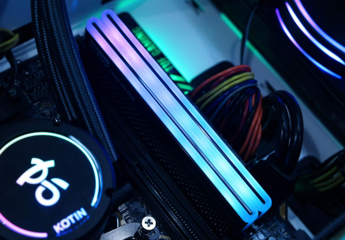 KLEVV科賦新品CRAS XR RGB超頻內(nèi)存，為你的電競設(shè)備提提速